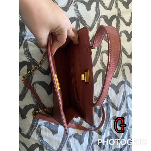 Used handbags - Picture 16 of 16